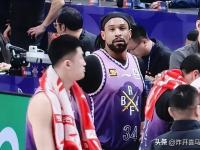 乐鱼体育 官方平台-上海男篮士气高昂，豪取胜利