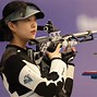 利比亚射击选手实现逆袭，晋级半决赛